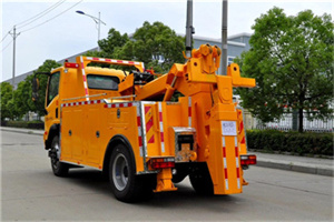 丰润高速路拖车费