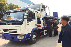 丰润汽车道路救援拖车价格